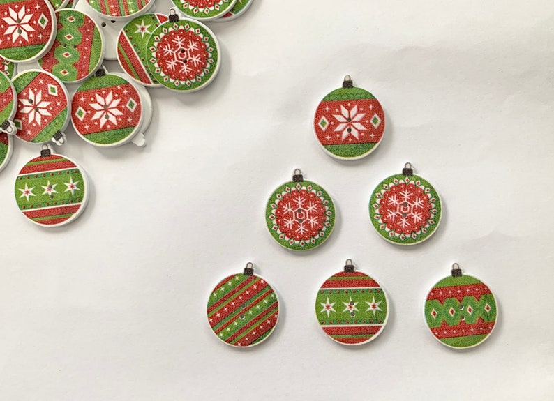 CHRISTMAS ORNAMENTS / 23*26mm / Wooden Buttons / Sewing Buttons