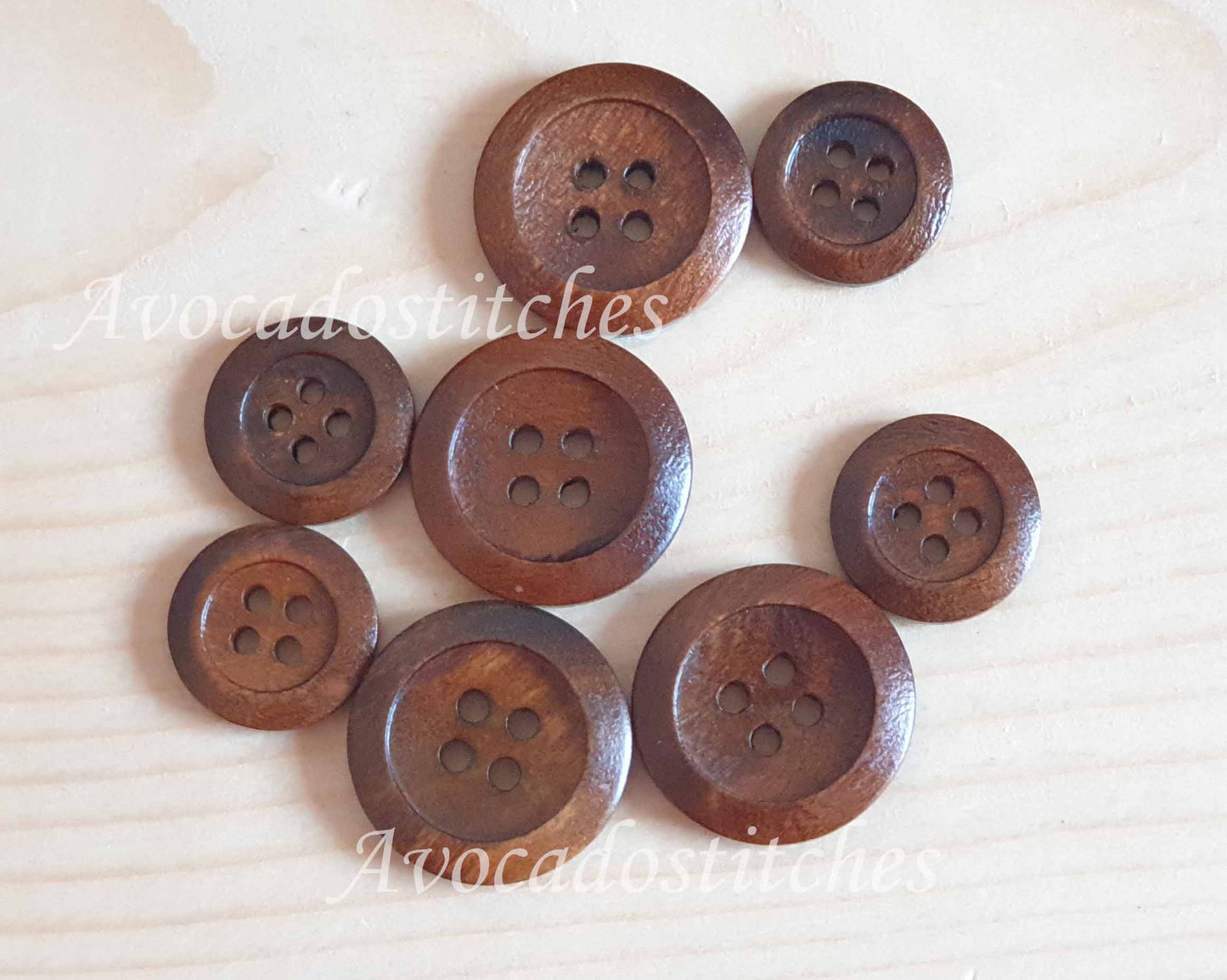 Made in Italy 4-HOLE THICK EDGE WALNUT BROWN / 15mm 20mm / Wooden Buttons / Sewing Buttons