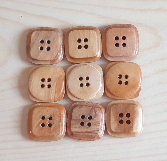 MADE IN ITALY Olive Square Wooden Buttons — 4-Hole Natural Sewing Buttons 25mm (Set of 4)