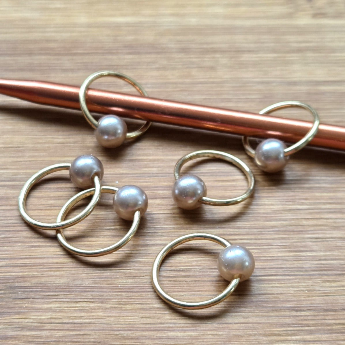 Oriental Pearl Stitch Markers / Set of 6 pieces / Knitting Notions