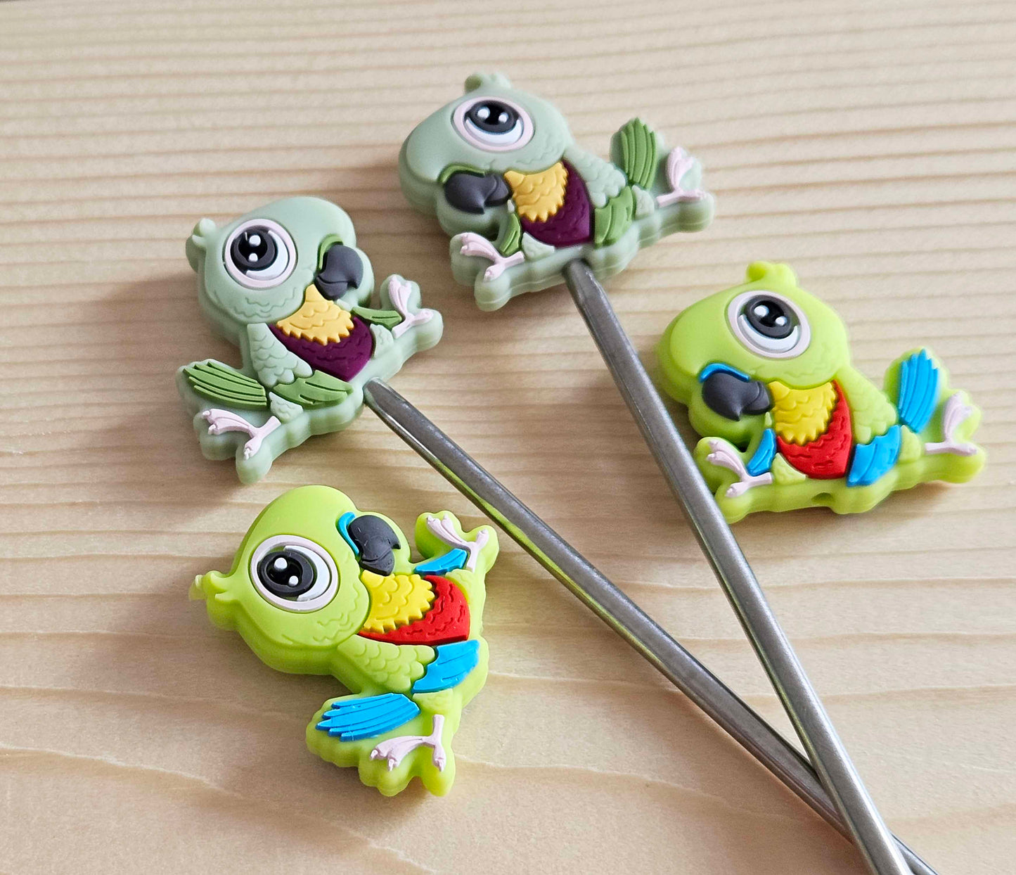 PARROT STITCH STOPPERS / Knitting Needle Stoppers / Point Protection / Notions