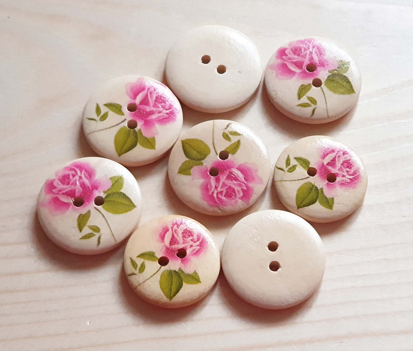 PASTEL PINK ROSE / 25mm / Wooden Buttons / Sewing Buttons