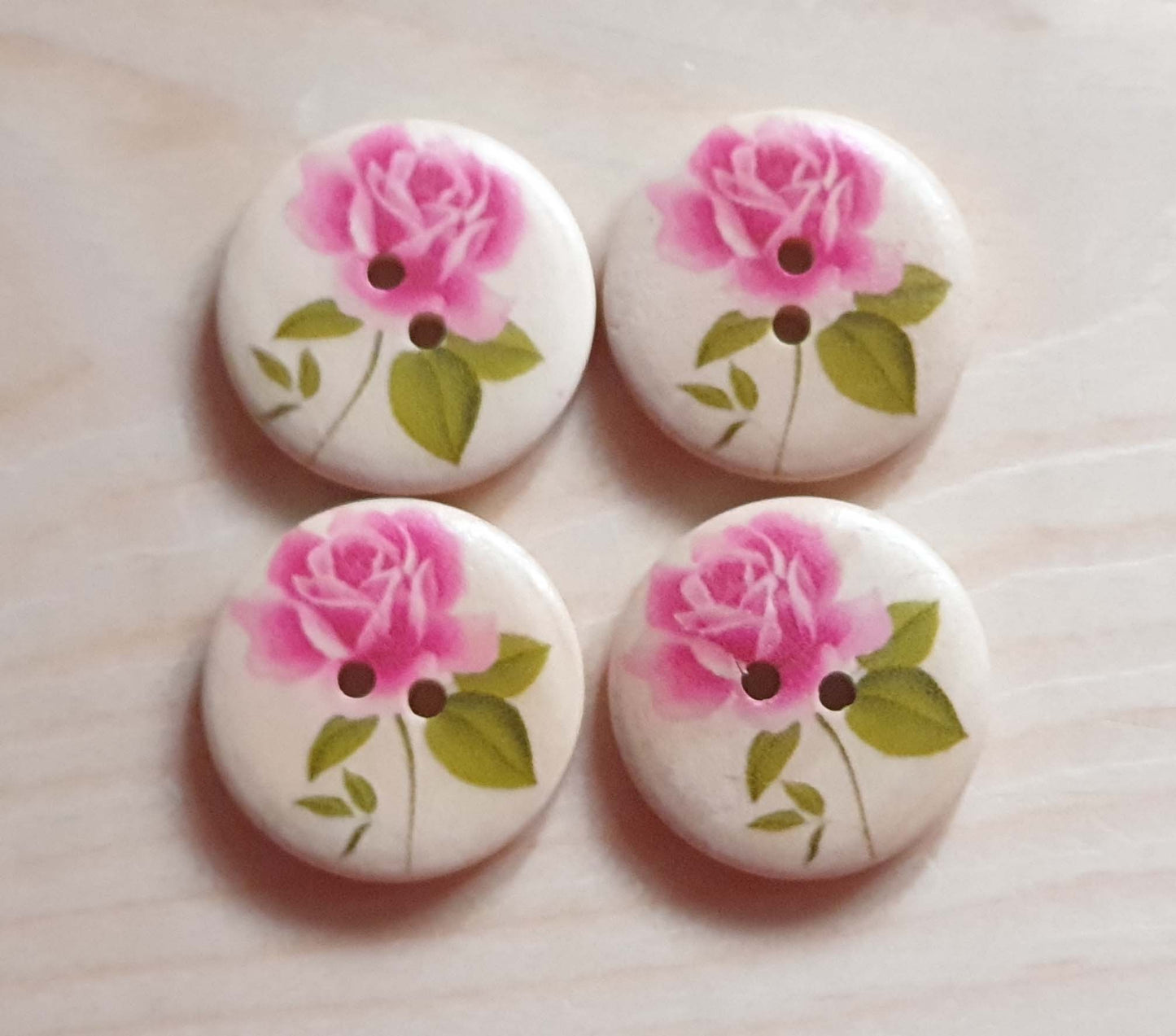 PASTEL PINK ROSE / 25mm / Wooden Buttons / Sewing Buttons