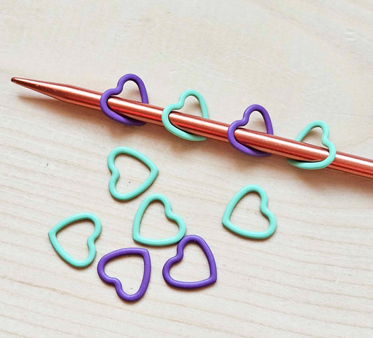 PASTEL HEARTS Stitch Markers / 8 pcs / Metal Alloy Stitch Markers / Knitting Stitch Markers / Notions