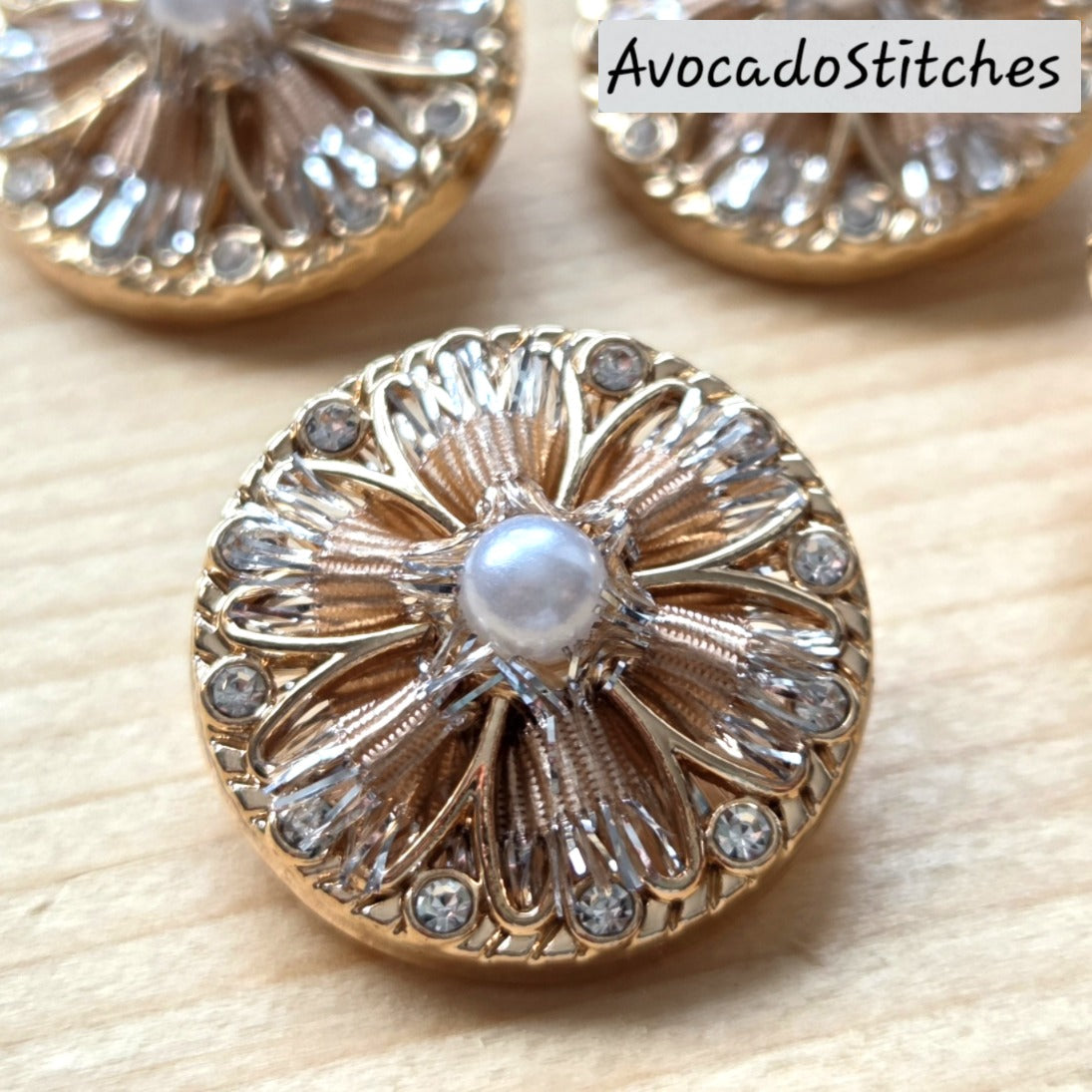 PEARL BLOSSOM / 23mm - 2 buttons / Metal Shank with Imitation Pearls Buttons / Sewing Buttons