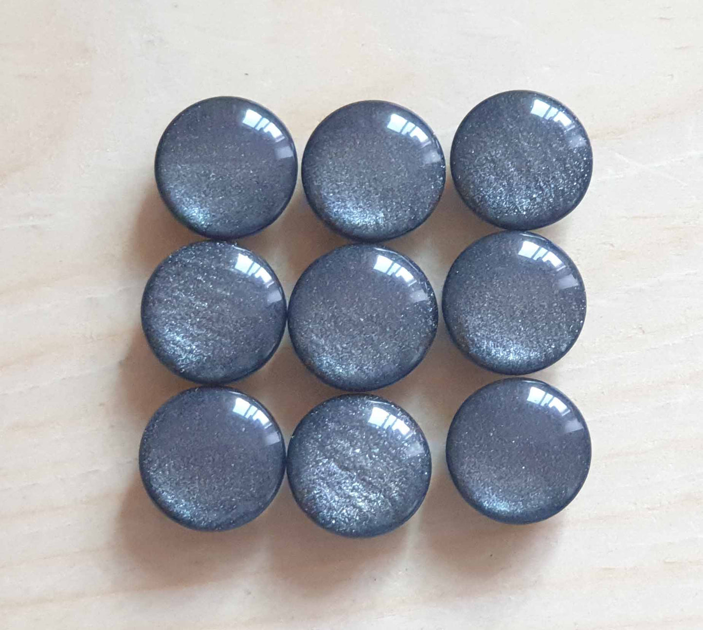 MINI PEARL GREY / Resin Shank Buttons / 11mm (Set of 10)