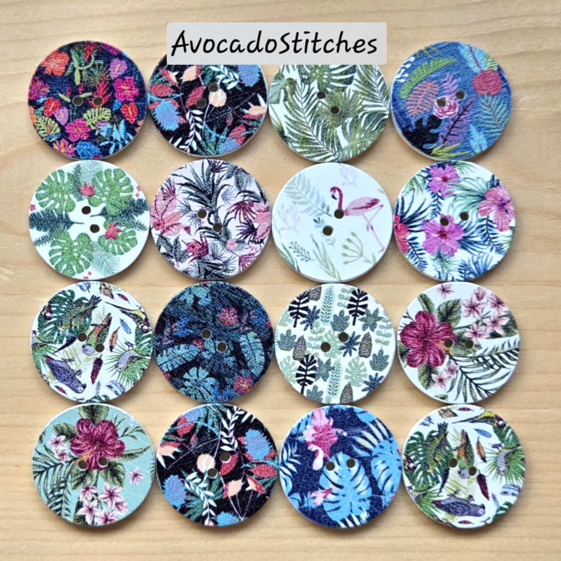 PETAL MEADOW / 15-25mm / 8 buttons / Wooden Buttons / Sewing Buttons
