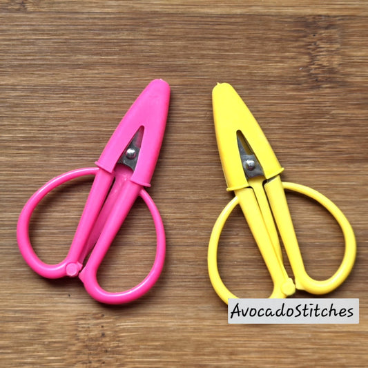 PETITE SNIPS / Mini Scissors / Yarn Scissors / Knitting Crochet Sewing