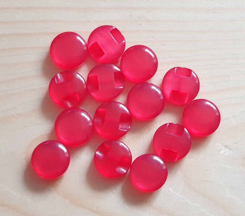 RUBY RED SHANK RESIN / 12mm - 8 buttons / Resin Buttons / Sewing Buttons