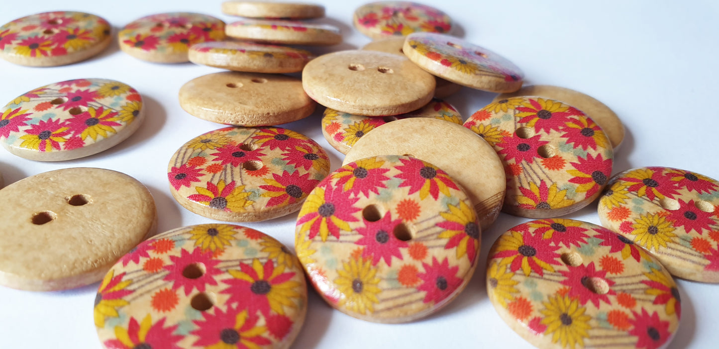 RED-YELLOW CRYSANTHEMUM / 23mm / Wooden Buttons / Sewing Buttons