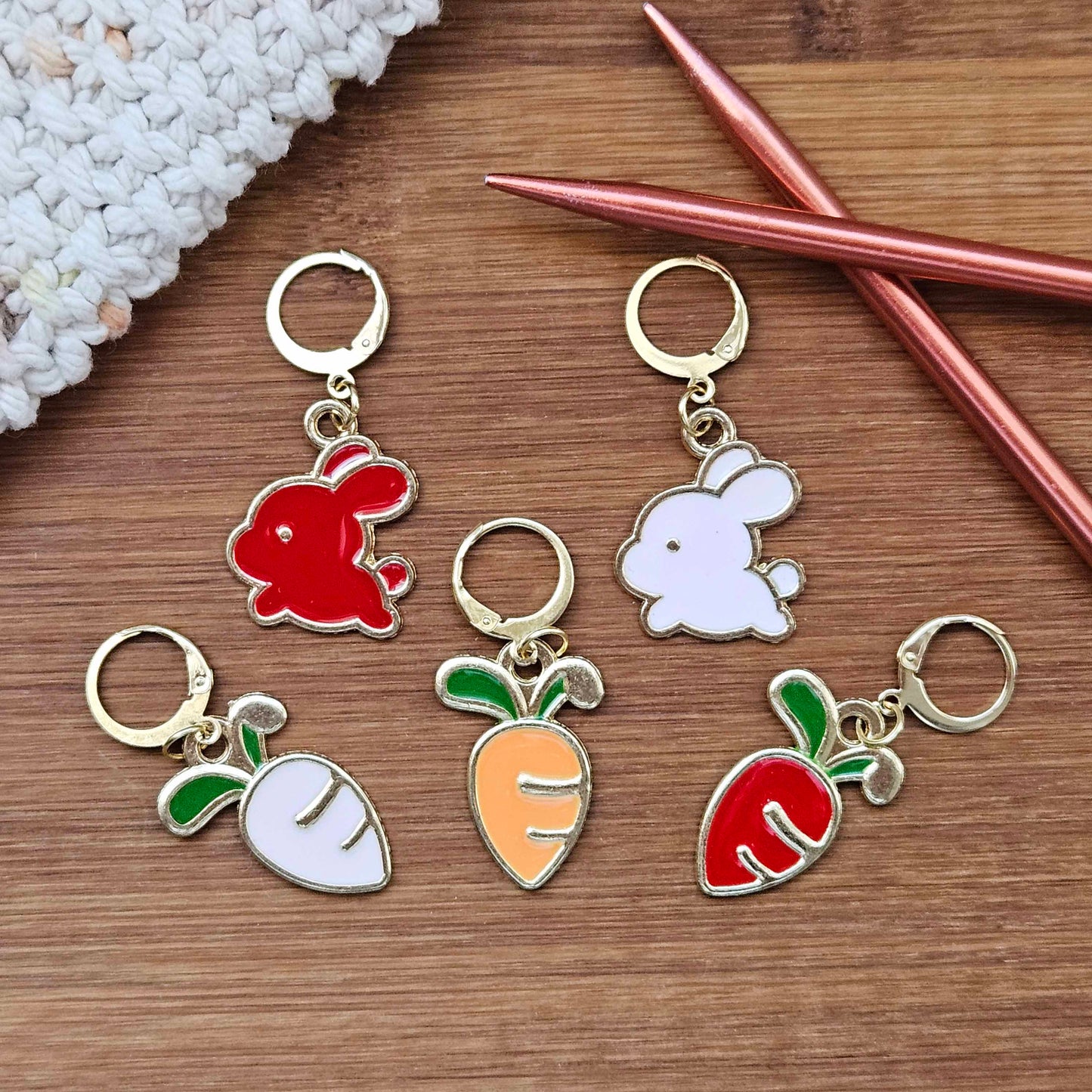 RABBITS & CARROTS - 5 pieces / Knitting Crochet Stitch Markers / Notions