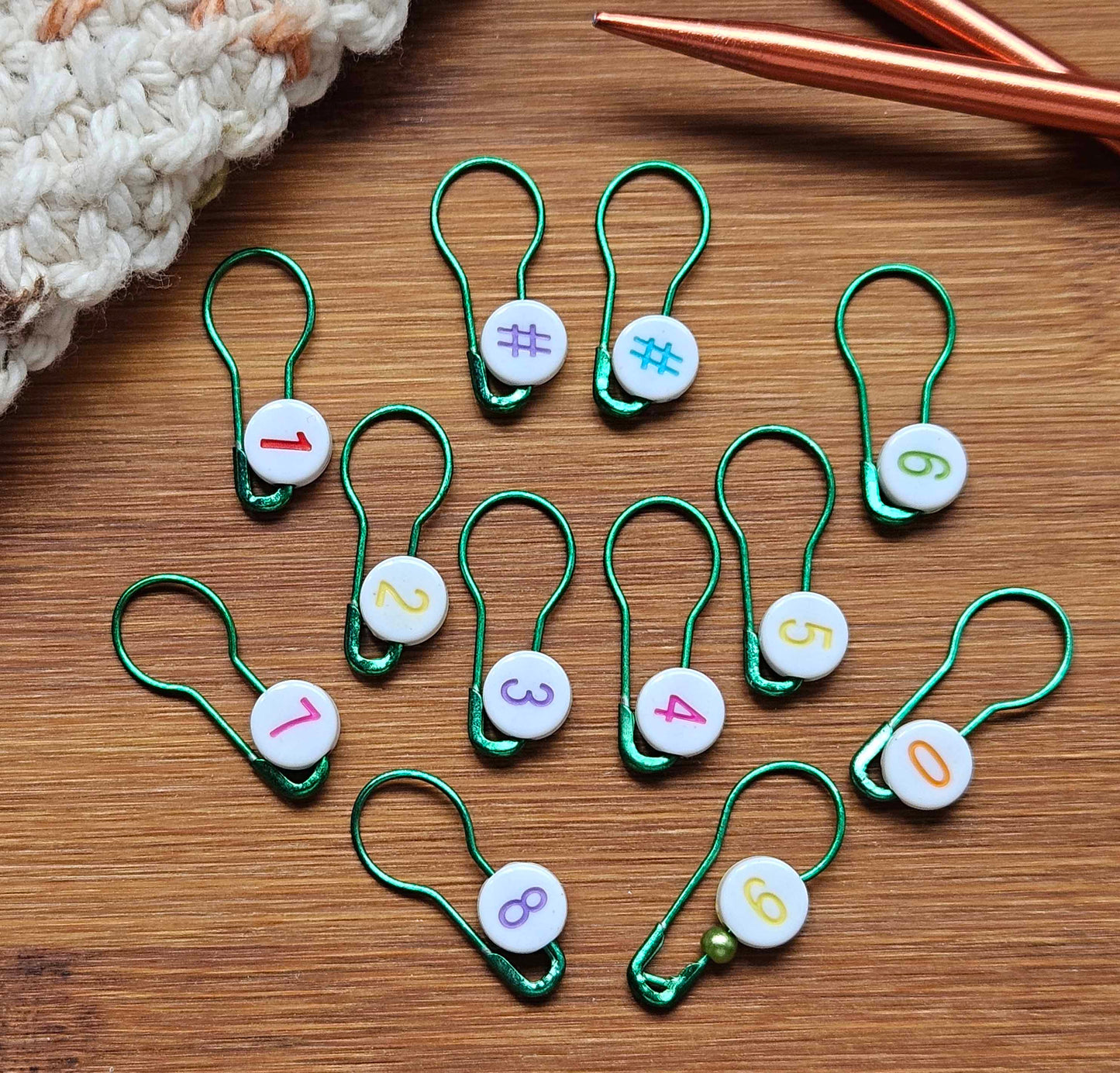 RAINBOW BEADS (Green) / 12pcs / Numbered Bulb Pins Stitch Marker Set / Crochet Knitting Stitch Markers / Notions (Rainbow green #1)