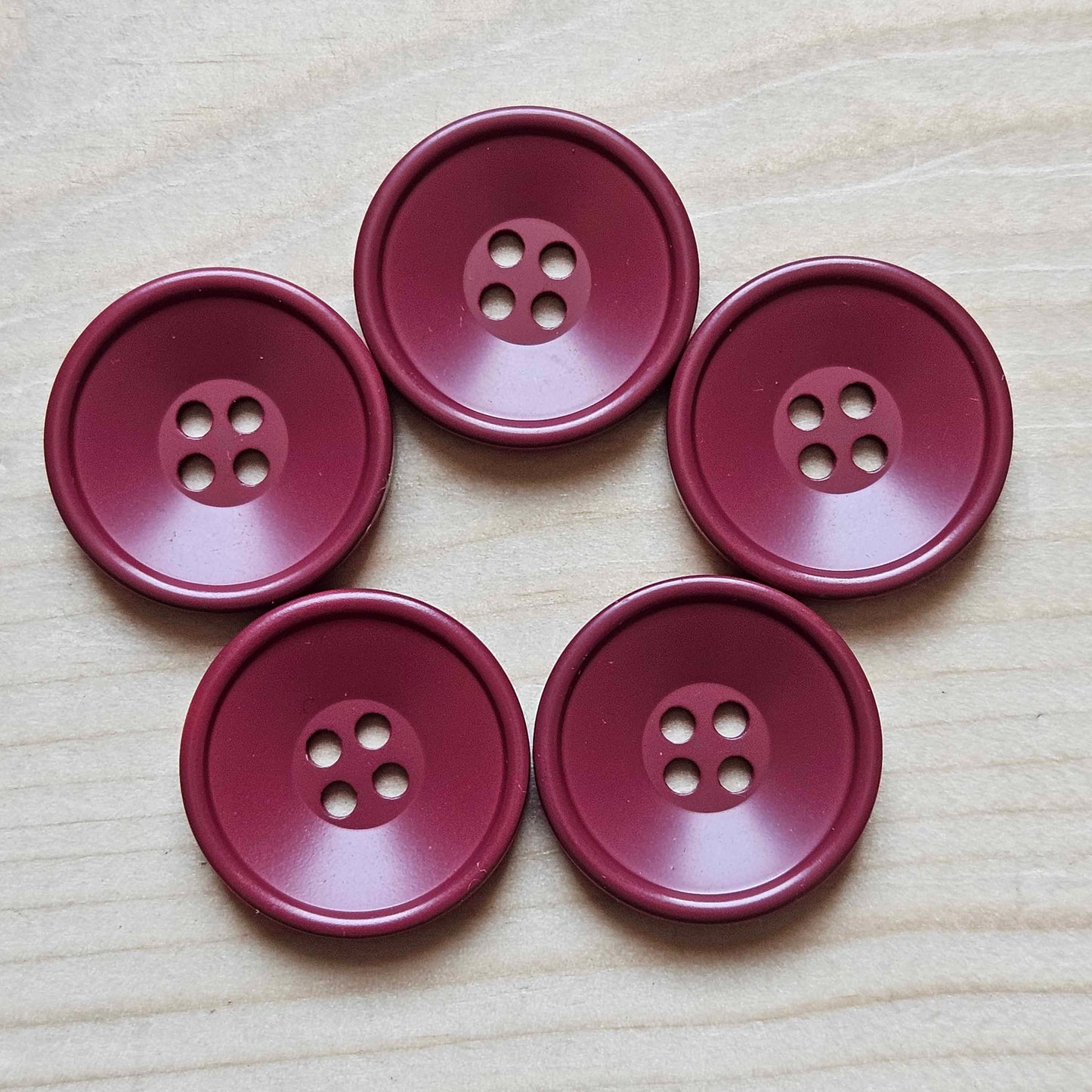 PLUM RED KOREAN Style Resin / 25-30mm / Set of 4 buttons / Resin Buttons / Sewing Buttons