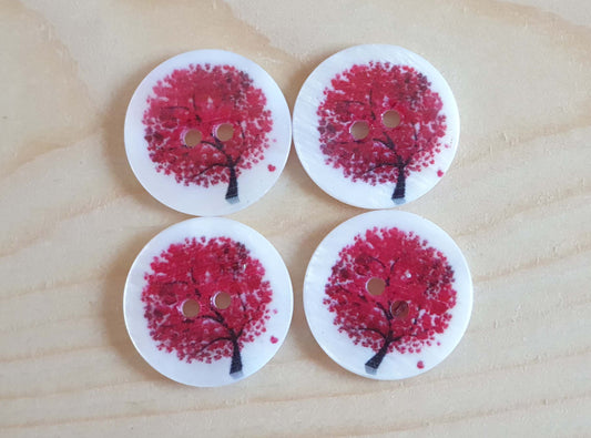 RED OAK TREE Seashell/ 20mm - 4 buttons / Shell Buttons / Sewing Buttons