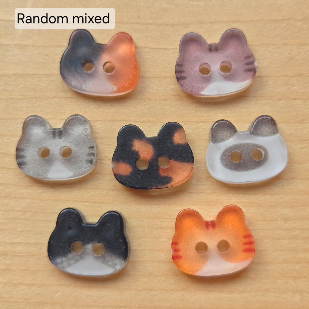 MINI CAT HEADS / Resin Buttons / Set of 8