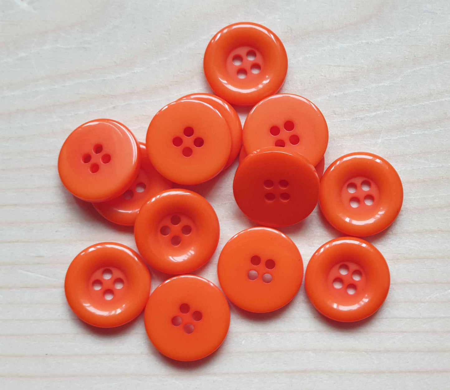 THICK EDGE Resin ORANGE / 15-18mm / Set of 8 buttons / Resin Buttons / Sewing Buttons