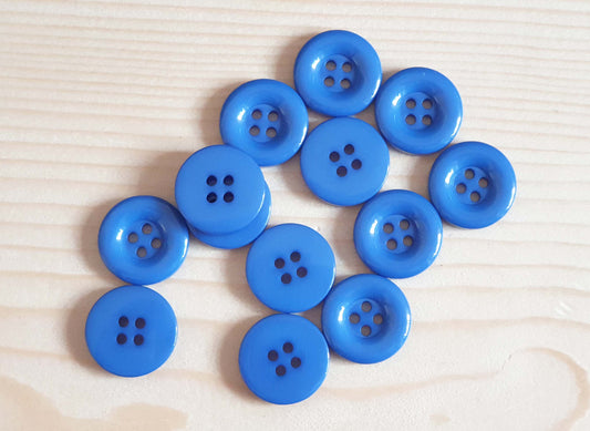 Clearance // THICK EDGE RESIN / Blue 4-Hole Resin Buttons / 15-18mm (Set of 8)