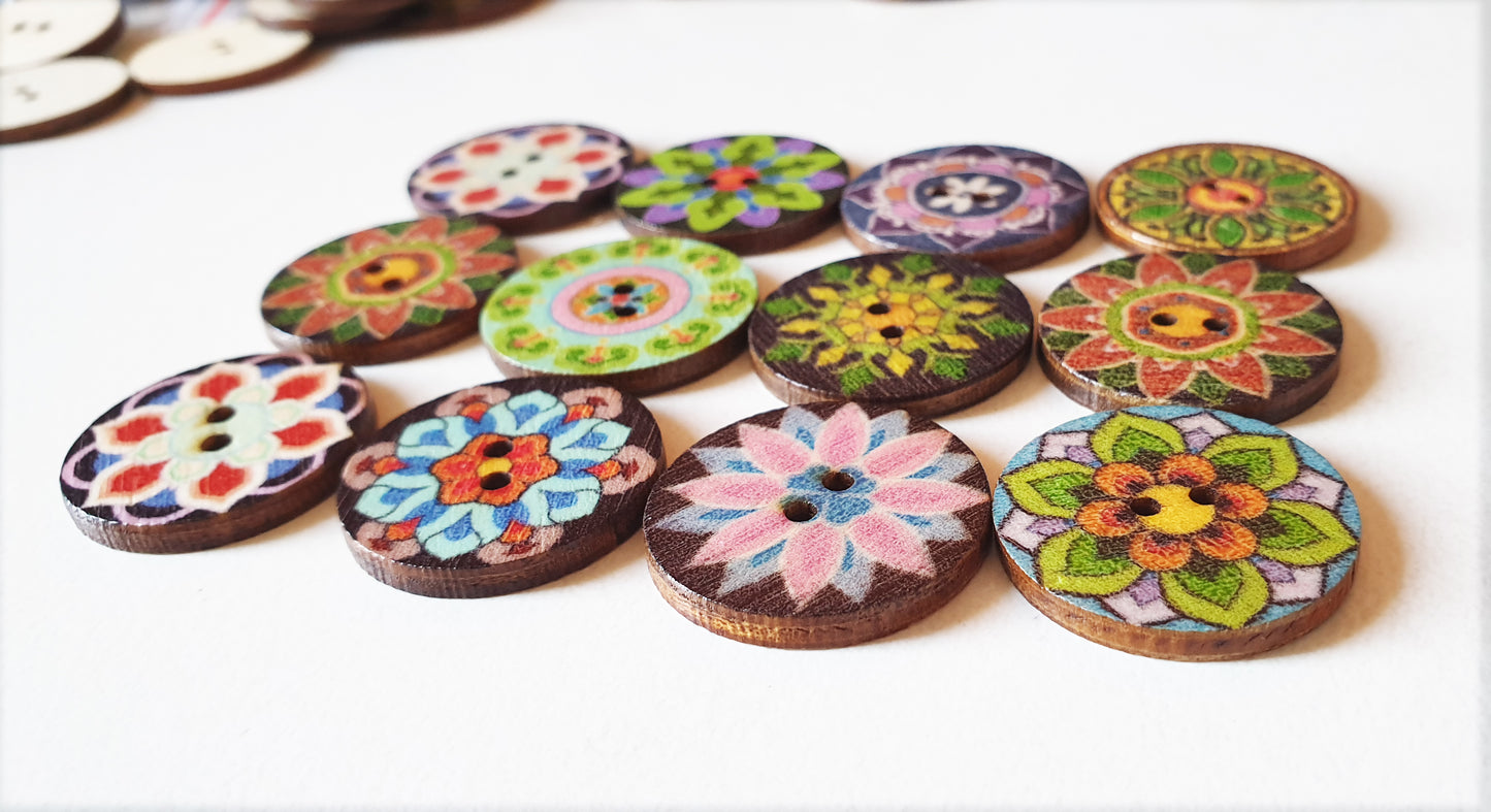 FLORA / 20-25mm / Wooden Buttons / Sewing Buttons