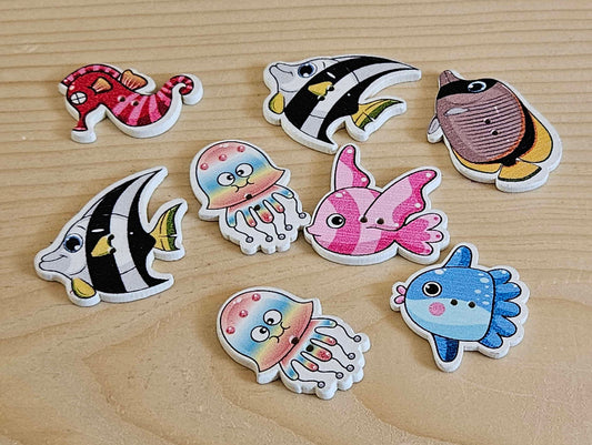 SEA CREATURES / Wooden Buttons / Mixed Sizes (Set of 10)