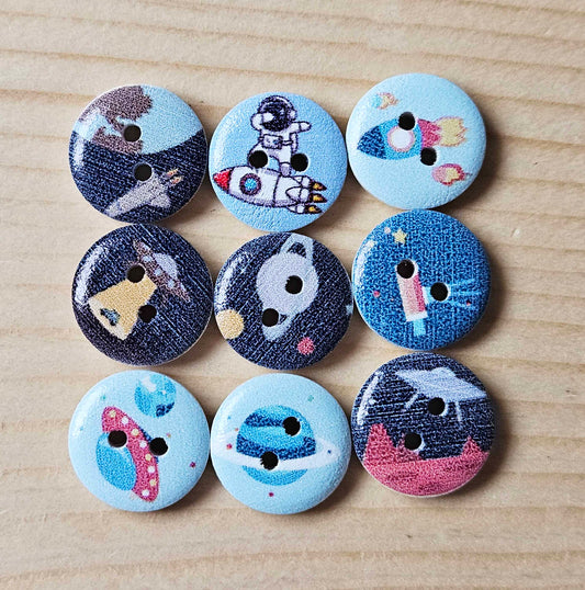 SPACE / 15mm / Set of 8 buttons / Wooden Buttons / Sewing Buttons