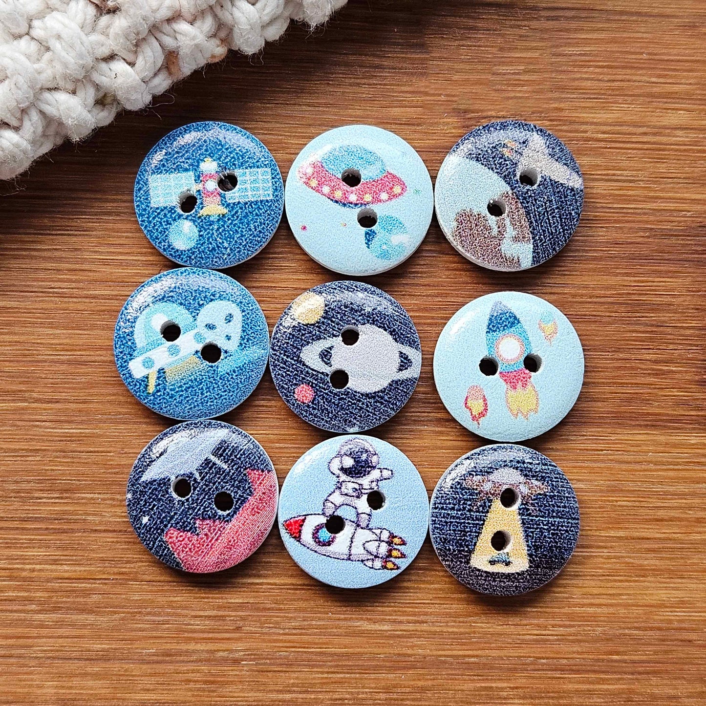 SPACE / Wooden Buttons / 15mm (Set of 8)