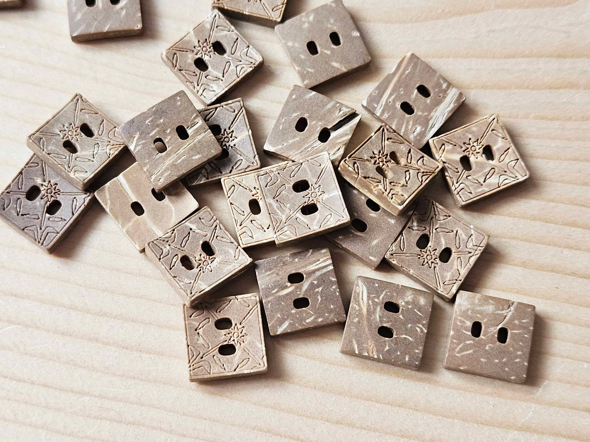 COCO SQUARE FLORALS / Coconut Buttons / 11*11mm (Set of 6)