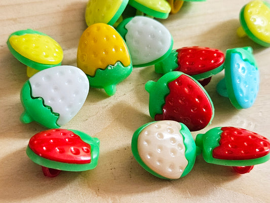 STRAWBERRY RESIN / 12*17mm - 8 buttons / Kid Child Shank Buttons / Sewing Buttons