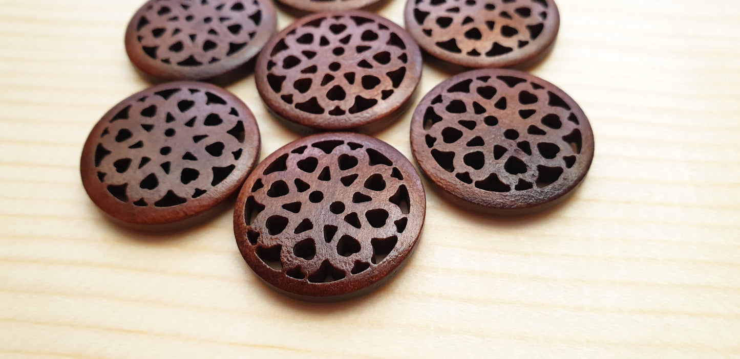 STRING OF HEARTS / 25mm / Wooden Buttons / Sewing Buttons