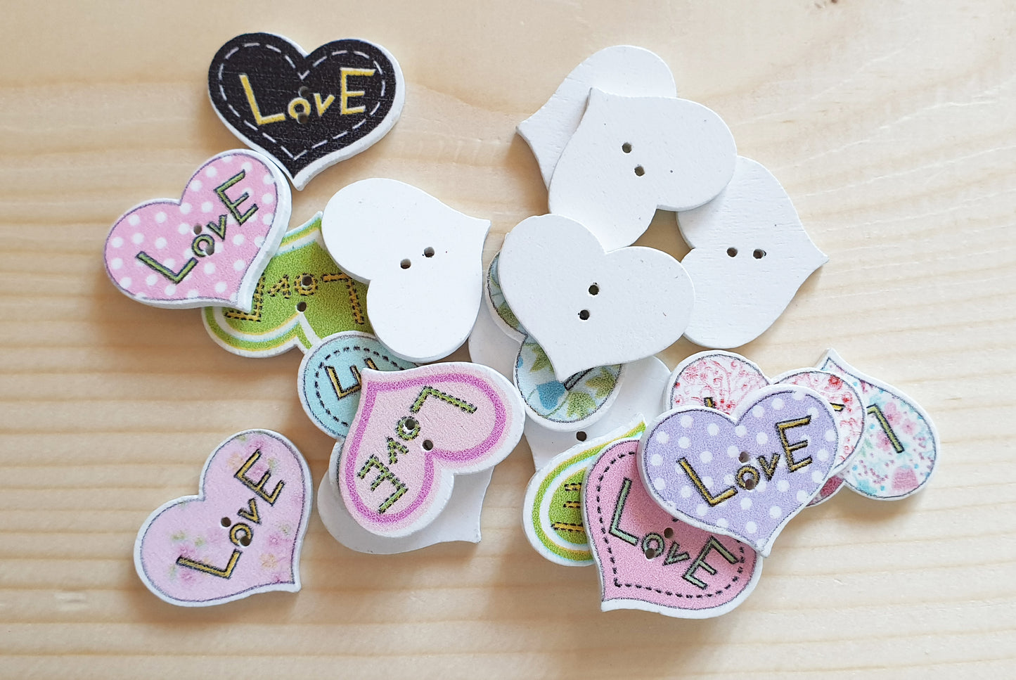 SWEET HEART / 20*25mm / Wooden Buttons / Sewing Buttons