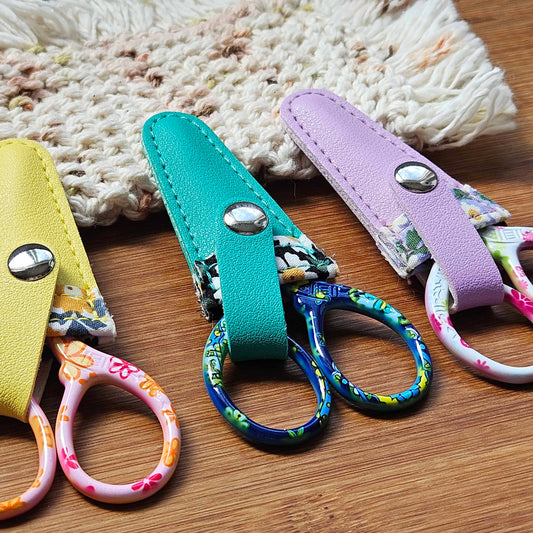 SCISSORS IN BLOOM / Yarn Scissors / Knitting Crochet Sewing