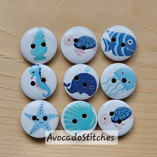 SEA CREATURES / 15mm - 8 buttons / Wooden Buttons / Sewing Buttons