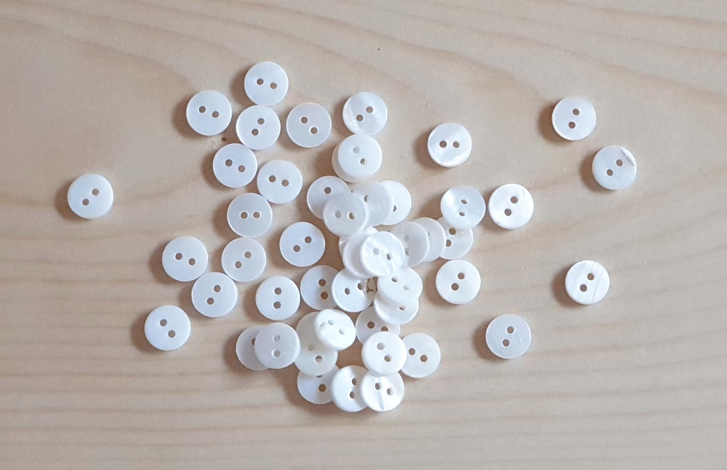 2-HOLE WHITE SEASHELL BUTTONS / 9-25mm / MOP Shell Buttons / Sewing Buttons