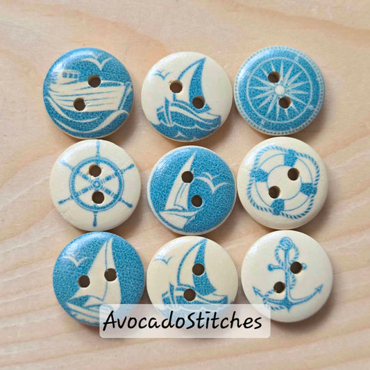SEAS THE DAY / 15mm - 8 buttons / Wooden Buttons / Sewing Buttons