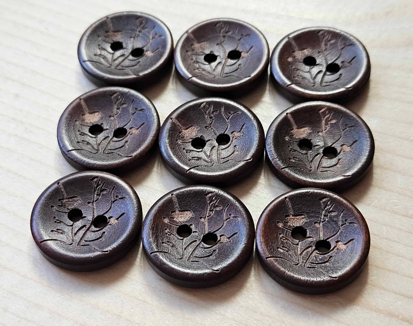 AvoDesigns SERENITY GARDEN UMBER BROWN / 20mm - 6 buttons / Wooden Buttons / Sewing Buttons