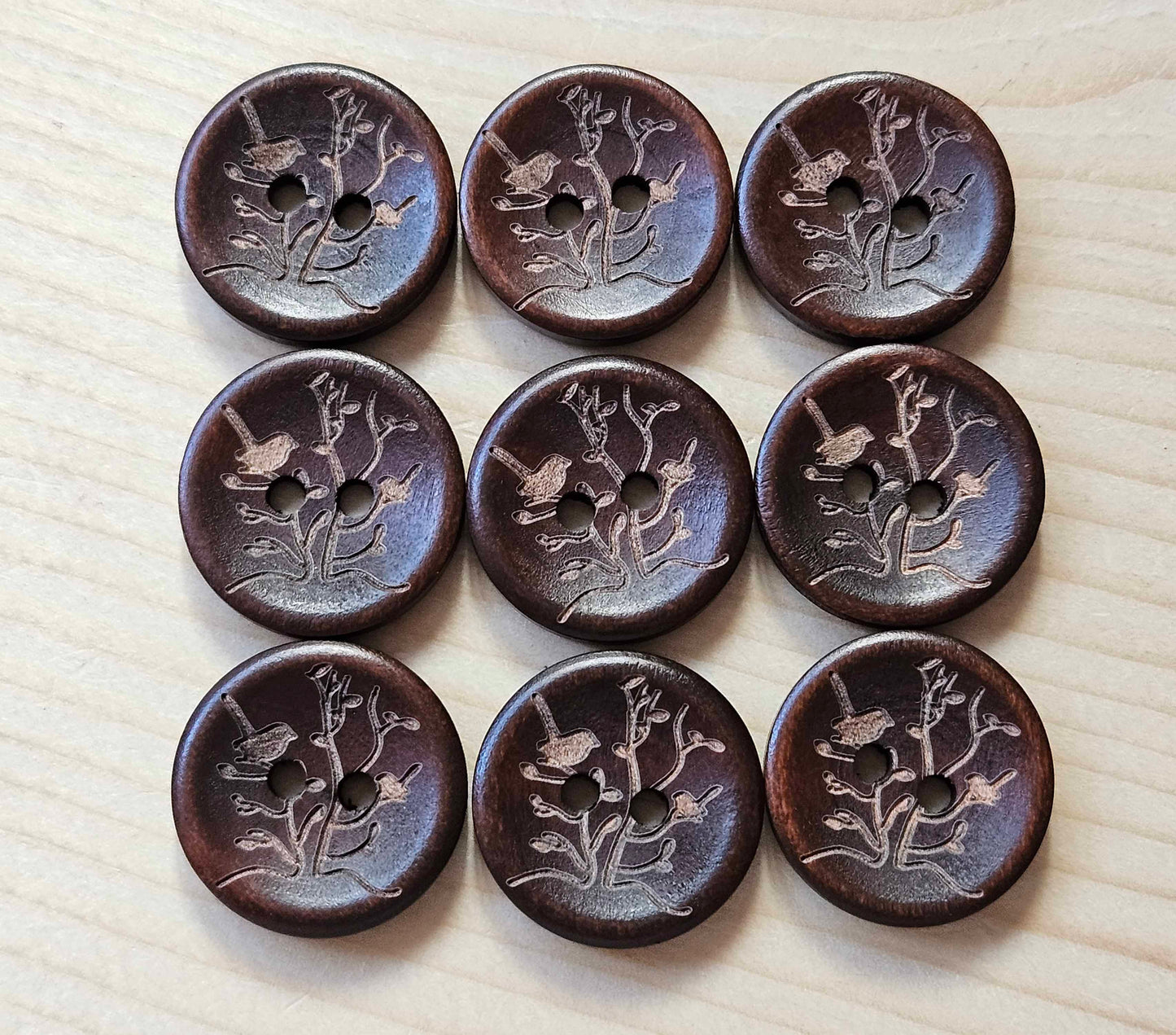 AvoDesigns SERENITY GARDEN UMBER BROWN / 20mm - 6 buttons / Wooden Buttons / Sewing Buttons