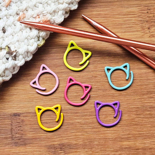 SPIRAL CAT Stitch Markers / 8 pcs / Snag Free Stitch Markers / Knitting Crochet Stitch Markers / Notions