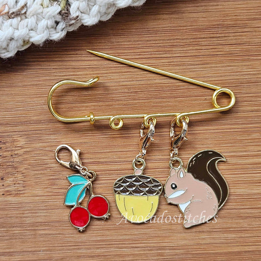 SQUIRREL & SPRIG - Stitch Marker and Holder Set / Set of 4 / Shawl Scarf Pin Brooch / Knitting Crochet Notion