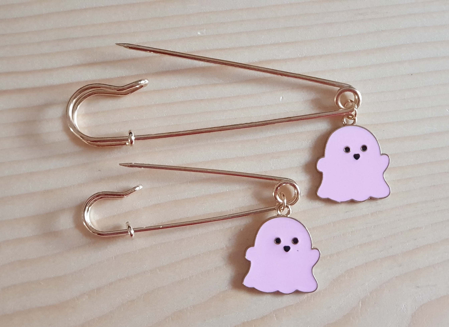 PINK GHOSTS - 2 pieces / Stitch Holders / Kilt Pin Stitch Holder / Shawl pin / brooch / Knitting Crochet Notions