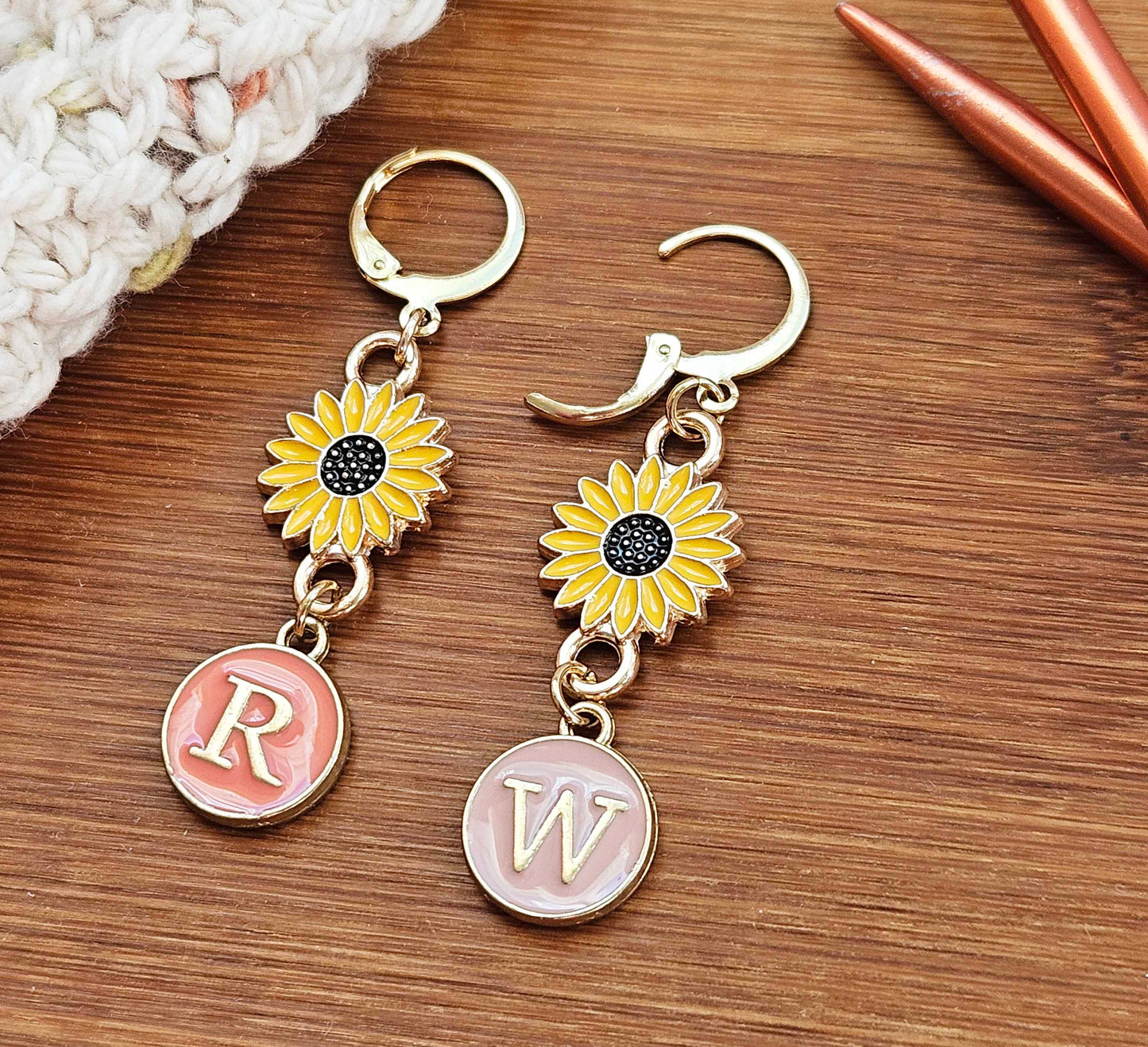 SUNFLOWER Right & Wrong Side Stitch Markers / 2 pcs / Removable Stainless Steel Leverback Markers / Knitting Crochet Markers / Notions