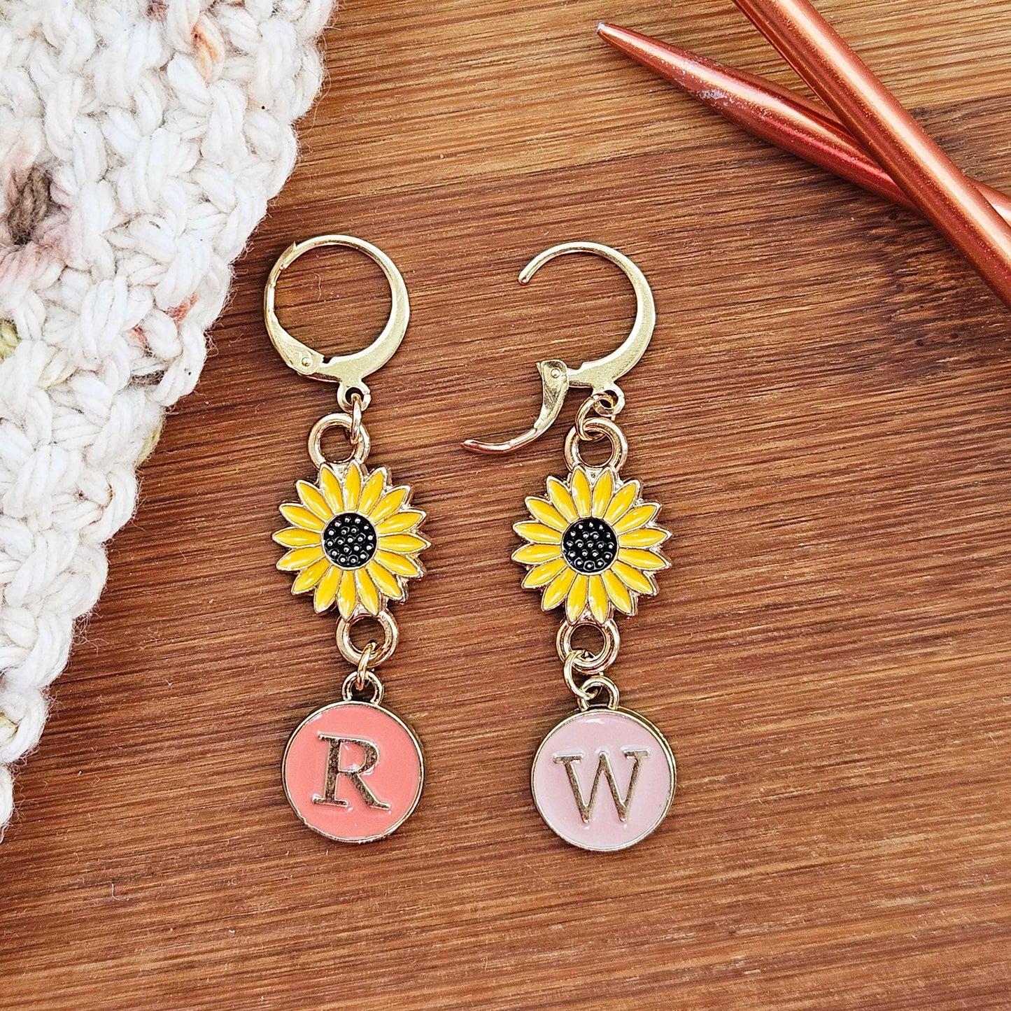 SUNFLOWER Right & Wrong Side Stitch Markers / 2 pcs / Removable Stainless Steel Leverback Markers / Knitting Crochet Markers / Notions