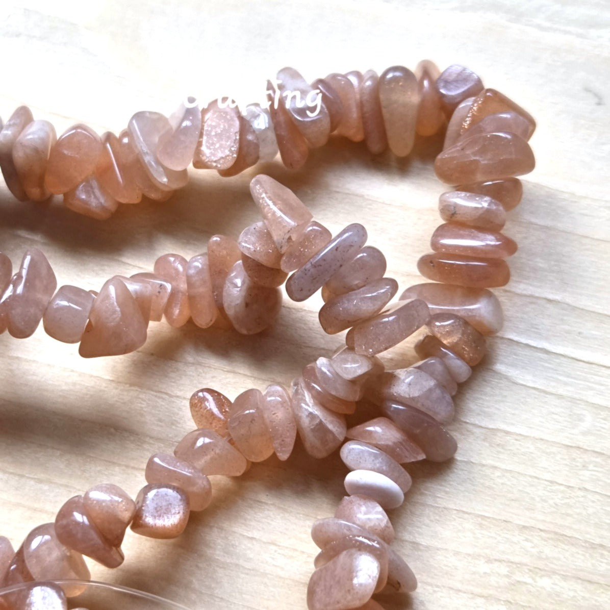 Natural Sunstone Chip Beads / Undyed Loose Beads / 5-8mm / 1 strand (31 inch) / Jewelry Making
