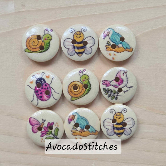 SWEET GARDEN / 15mm - 8 buttons / Wooden Buttons / Sewing Buttons