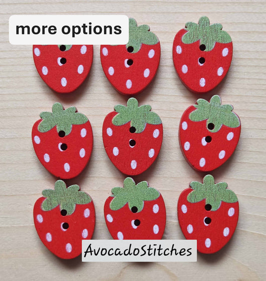 STRAWBERRY / 8 buttons / Wooden Buttons / Sewing Buttons
