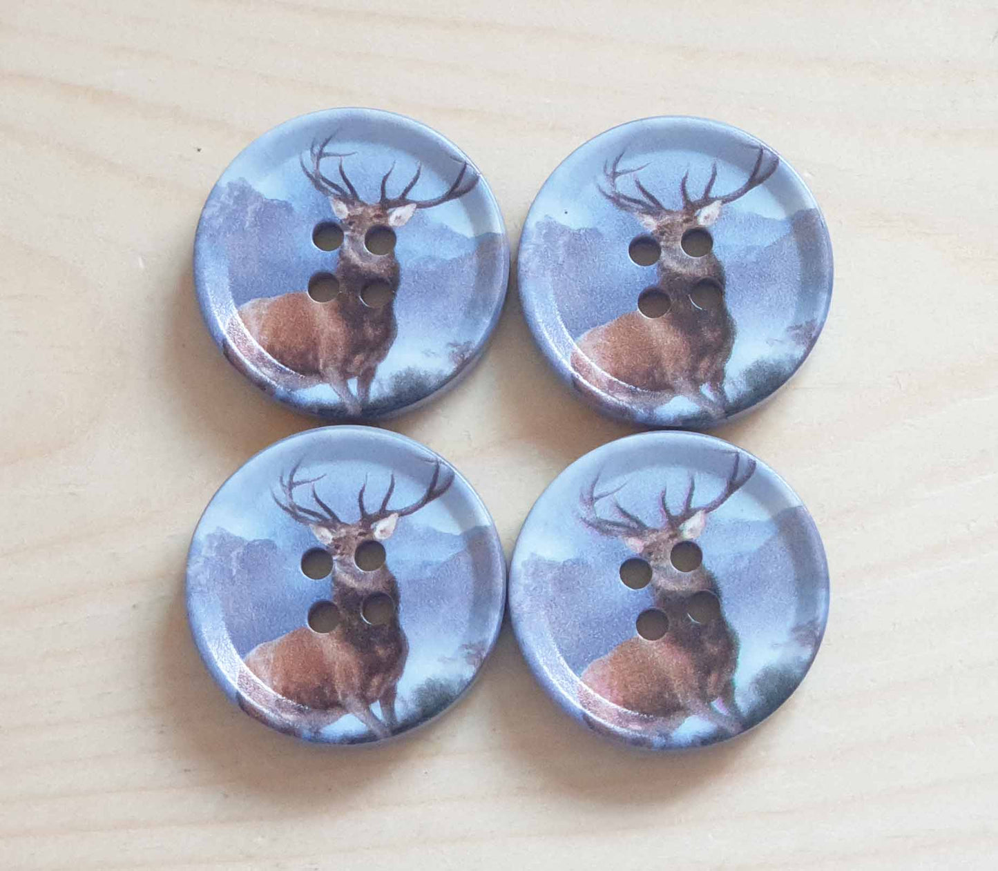 THE MOOSE / 30 mm / Resin Buttons / Sewing Buttons