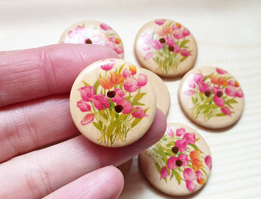 TULIP BOUQUET / 30mm / Set of 5 buttons / Wooden Buttons / Sewing Buttons