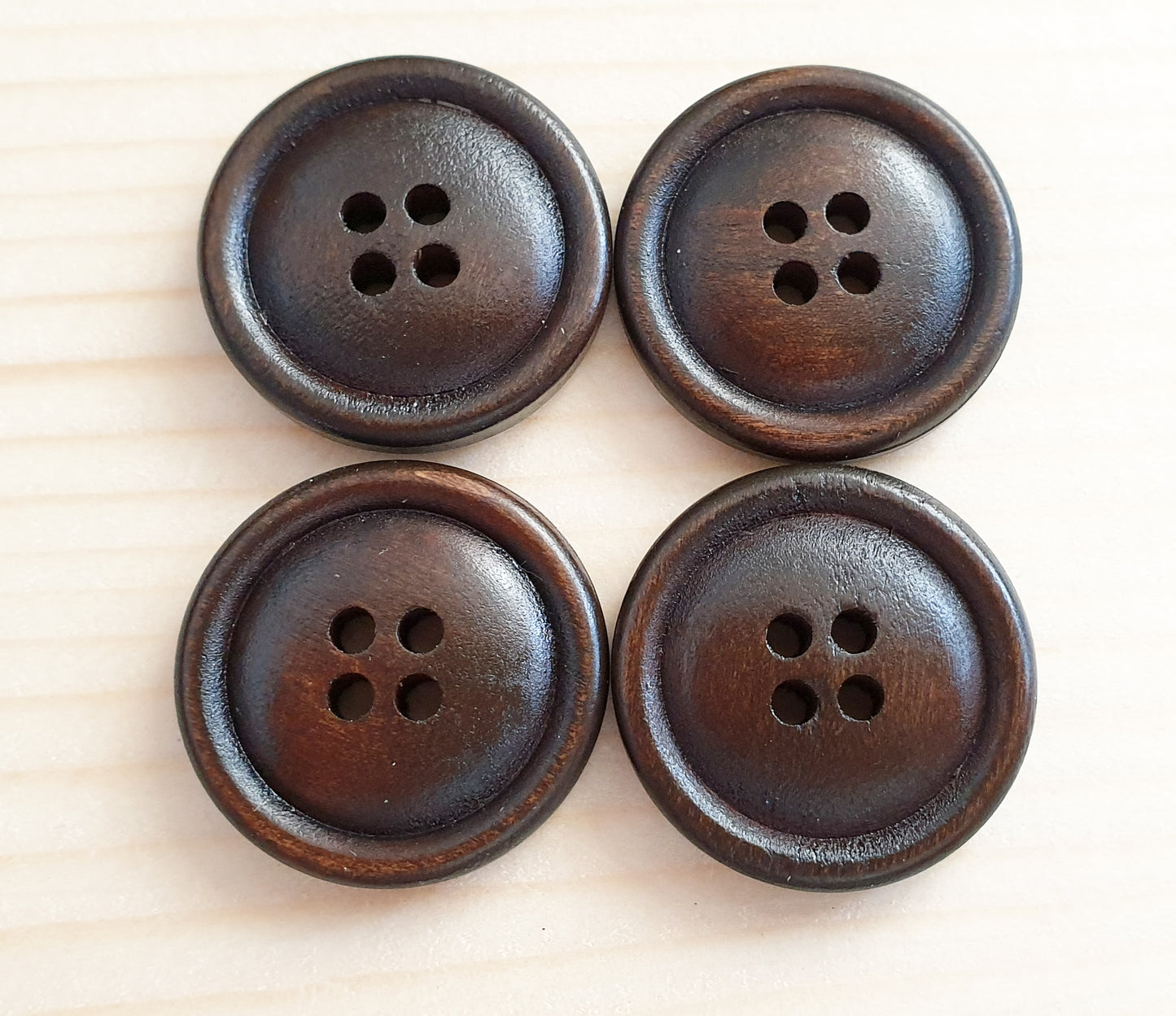 THIN EDGE BREAD Dark Brown / 20mm 25mm / Set of 4 buttons / Wooden Buttons / Sewing Buttons