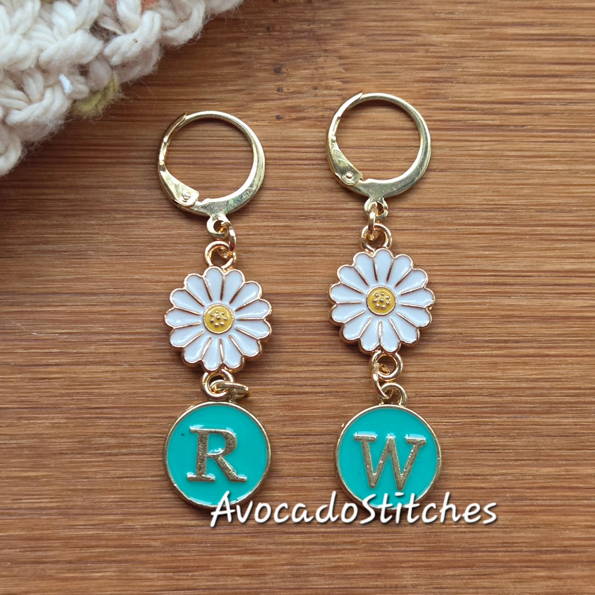 DAISY Right & Wrong Side Stitch Markers / 2 pcs / Knitting Crochet Markers / Notions