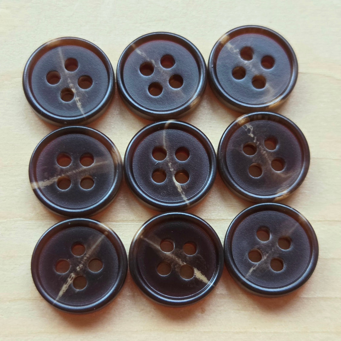 Umber Woodland / Resin Buttons / 11mm (Set of 10)