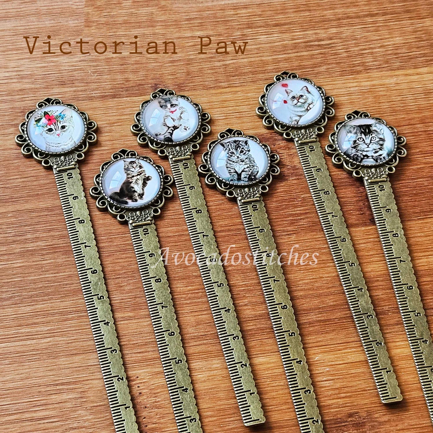 Clearance // VICTORIAN PAW – Antique Bronze Cat Yarn Ruler / Metal Bookmark / Knitting Crochet Sewing Needlework Notions Tools