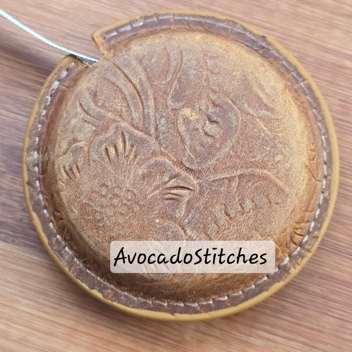 VINTAGE BOTANICA Leather Retractable Measuring Tape / Knitting Crochet Sewing Crafting Notions Tools